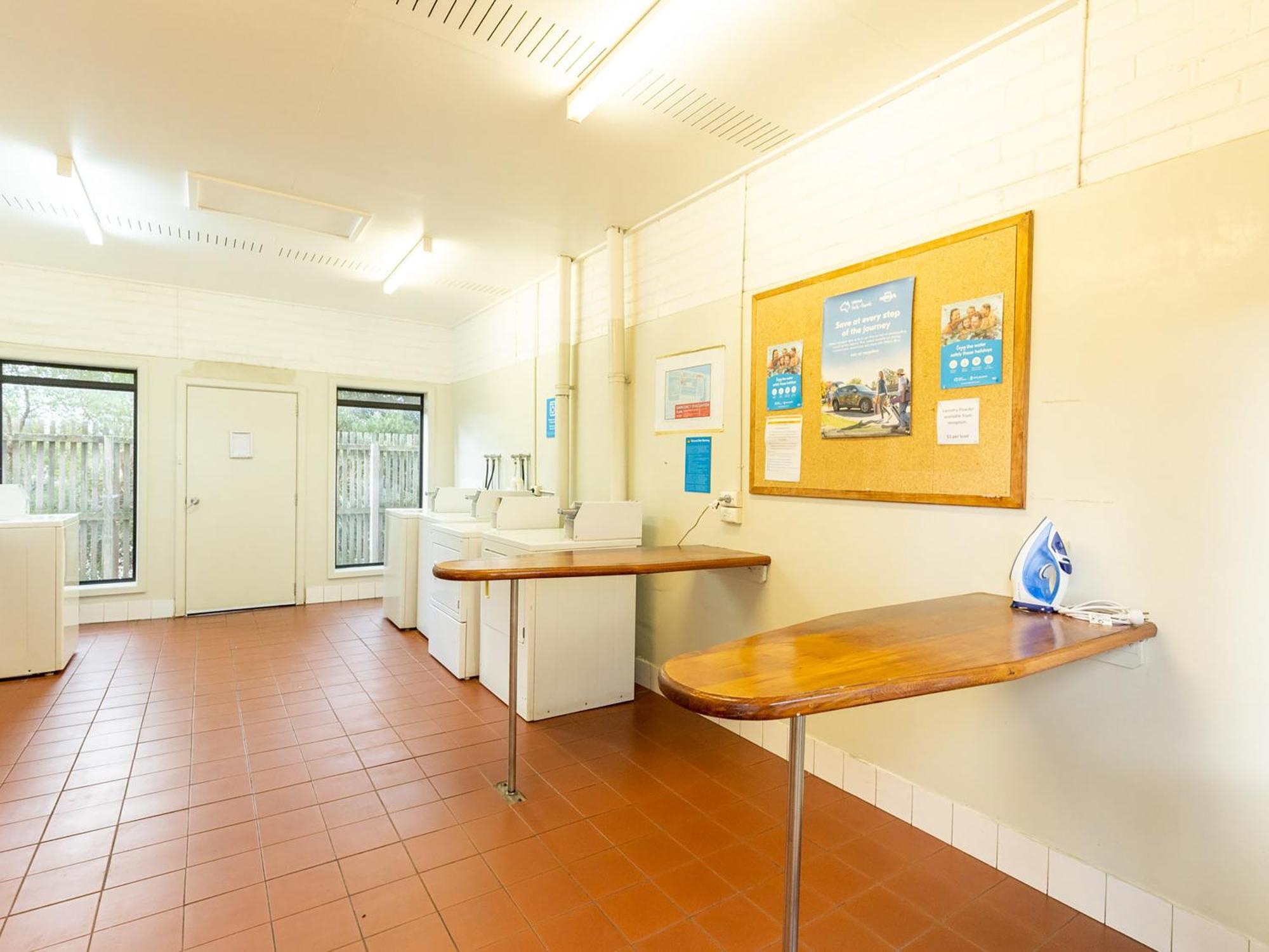 Nrma Bairnsdale Riverside Holiday Park Zewnętrze zdjęcie
