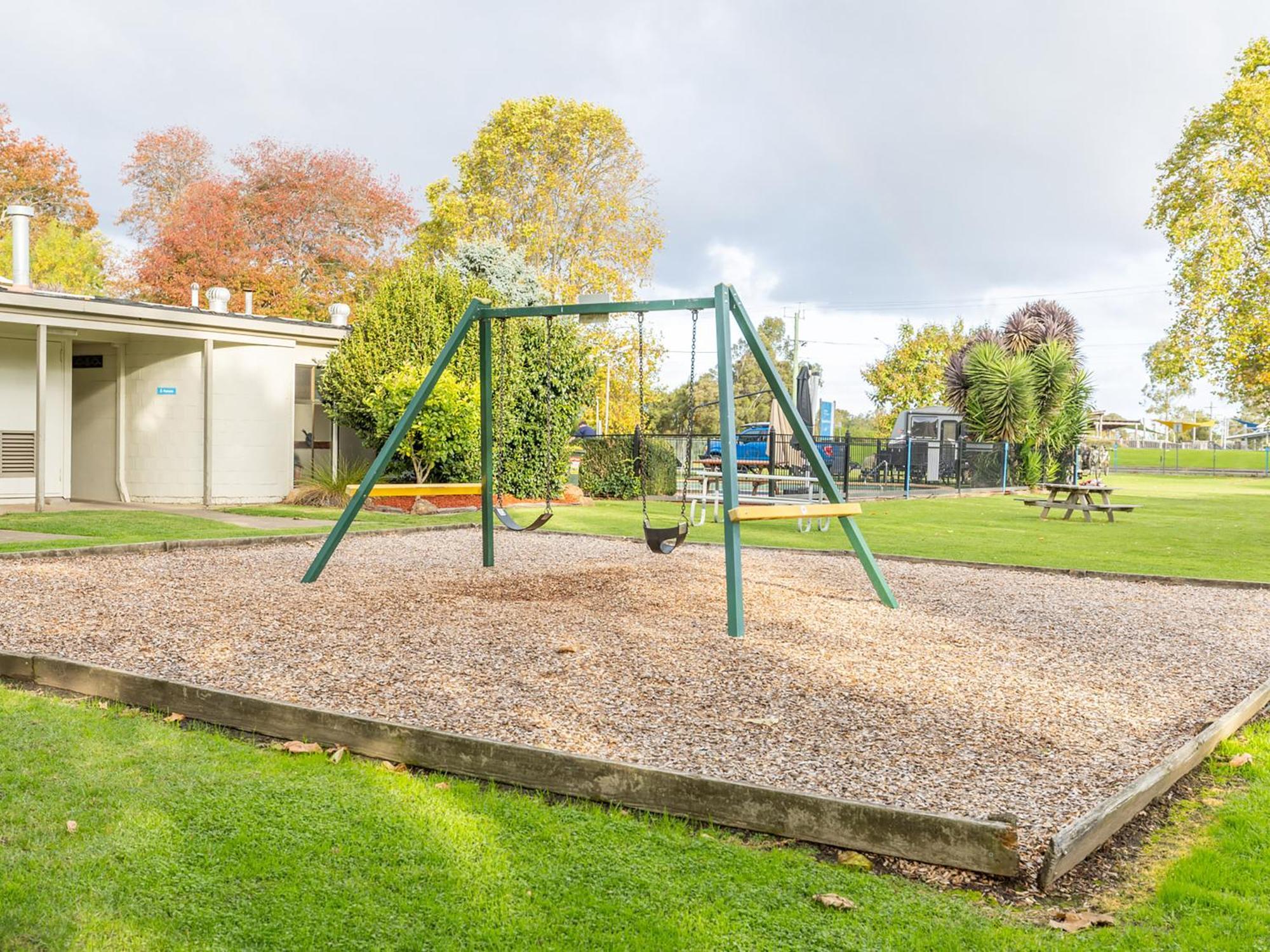 Nrma Bairnsdale Riverside Holiday Park Zewnętrze zdjęcie