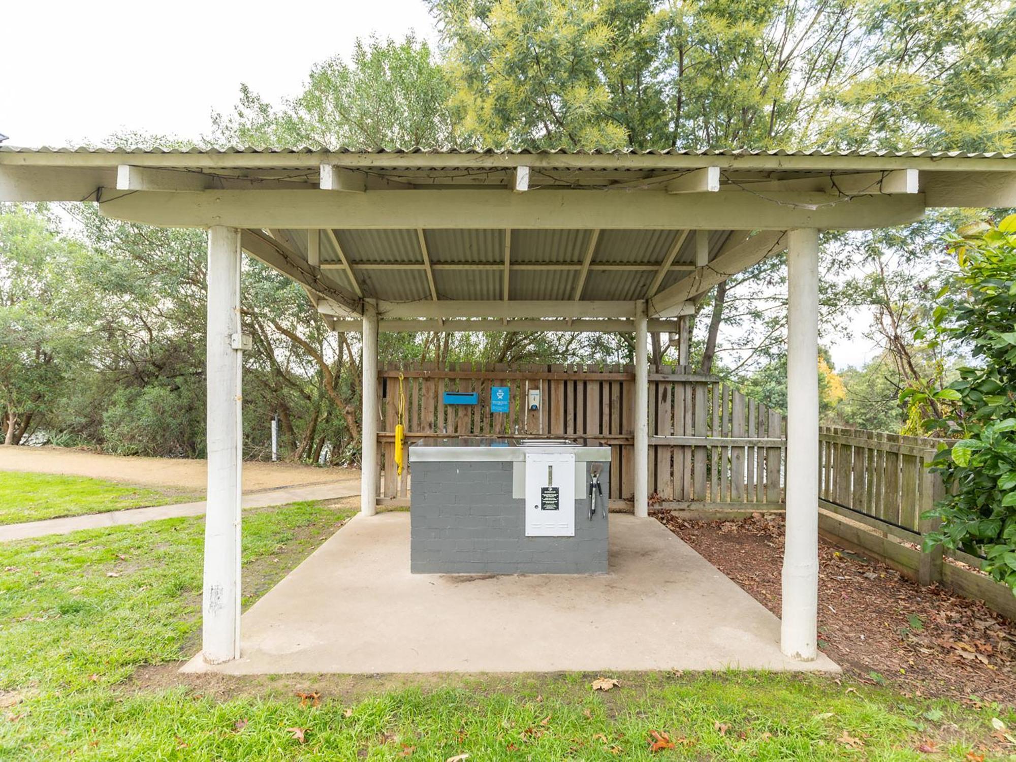 Nrma Bairnsdale Riverside Holiday Park Zewnętrze zdjęcie