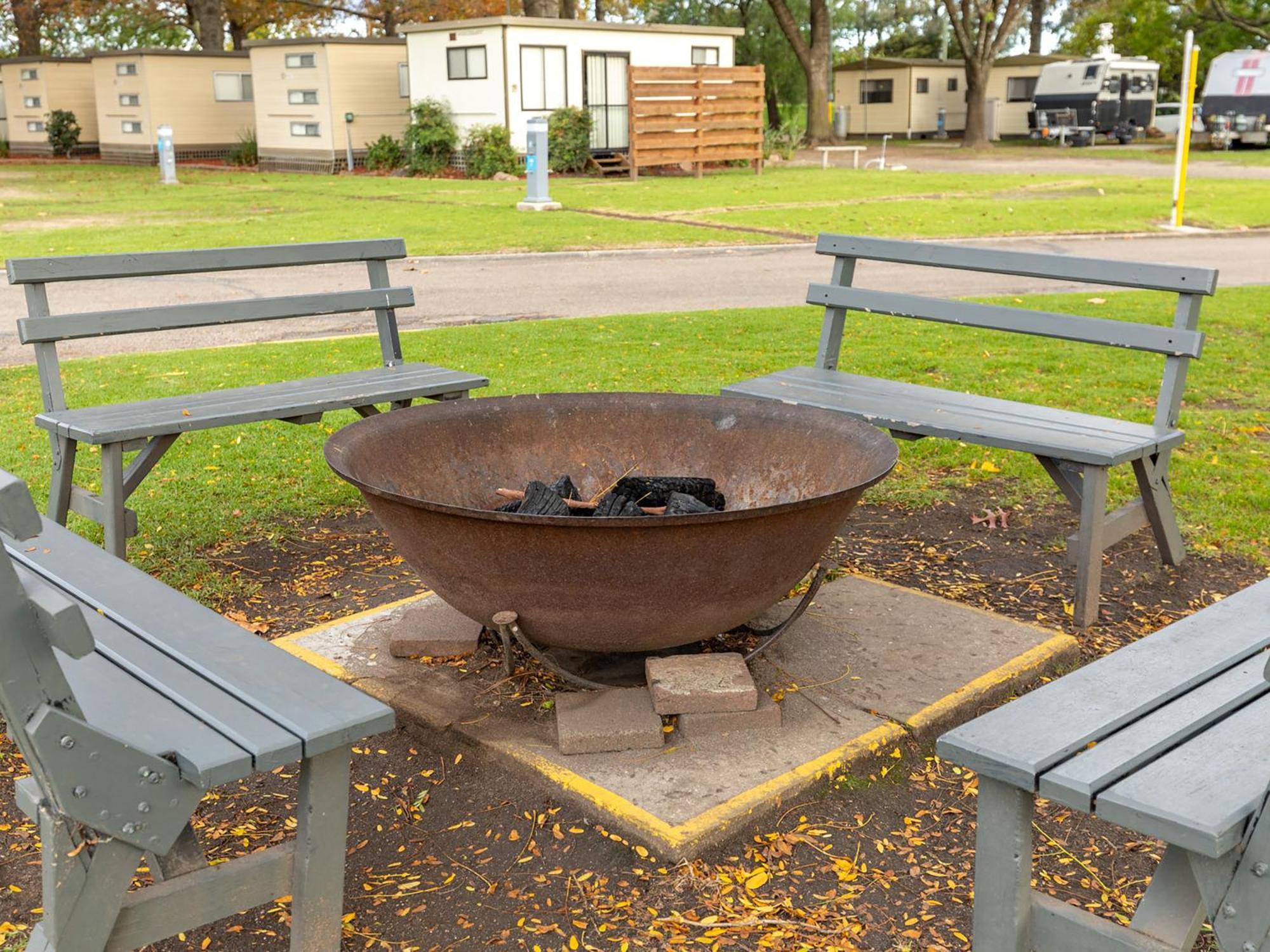 Nrma Bairnsdale Riverside Holiday Park Zewnętrze zdjęcie