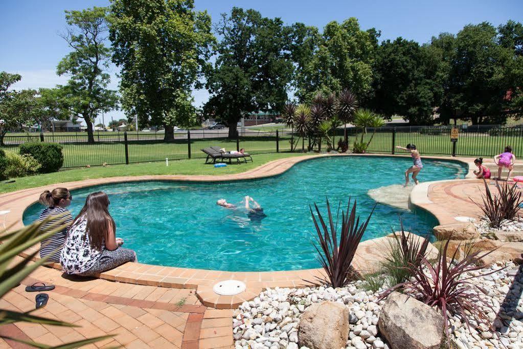 Nrma Bairnsdale Riverside Holiday Park Zewnętrze zdjęcie